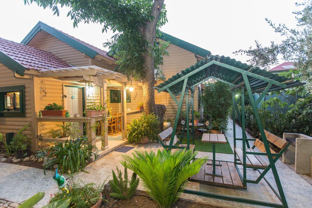Leyad Hashmura Lodging Yesud HaMa'ala Esterno foto